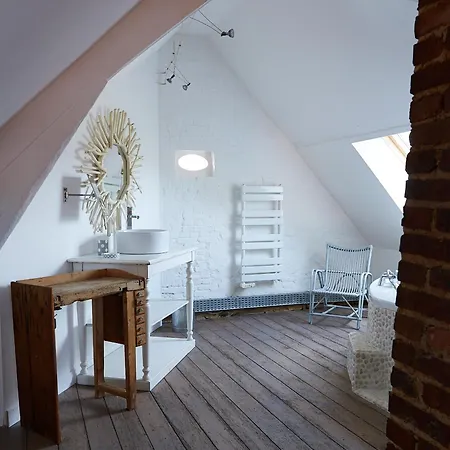 Holiday home Les De L'yeres *